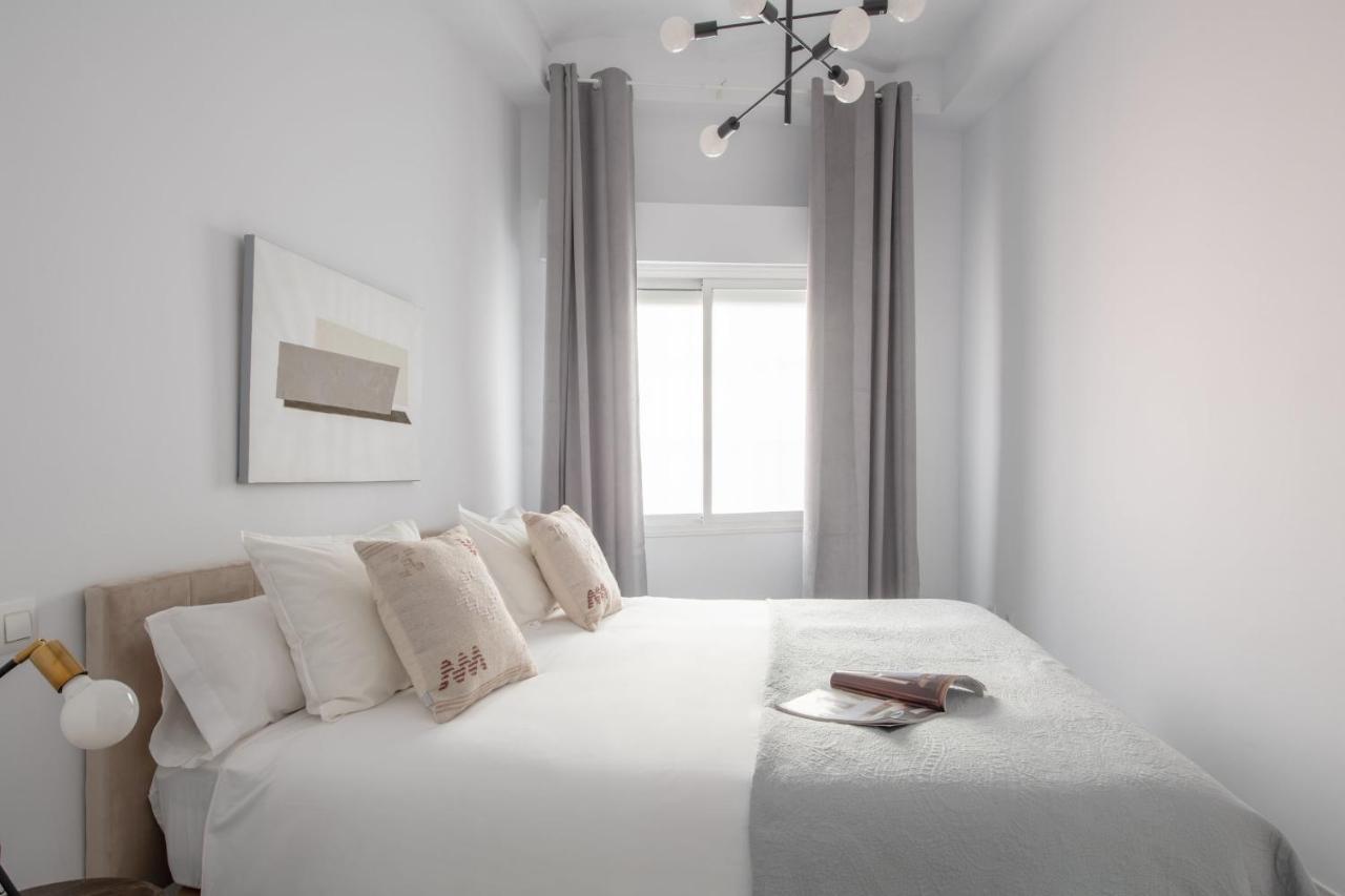 Suites Maestranza - Puerta Del Arenal By Magno Apartments Sevilla Eksteriør billede